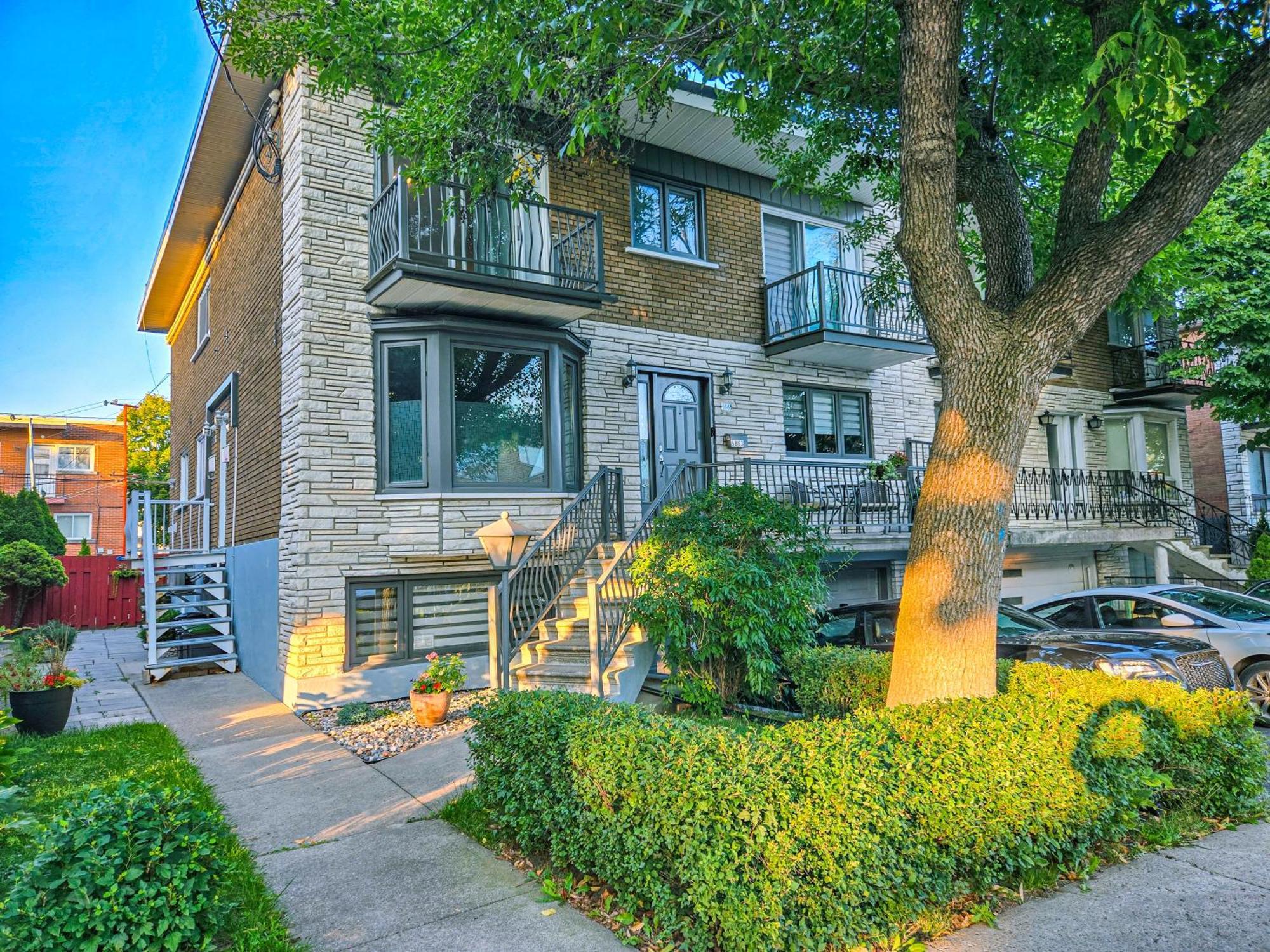 Bossuet Montréal Exterior foto